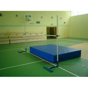 Stalpi saritura inaltime + stacheta